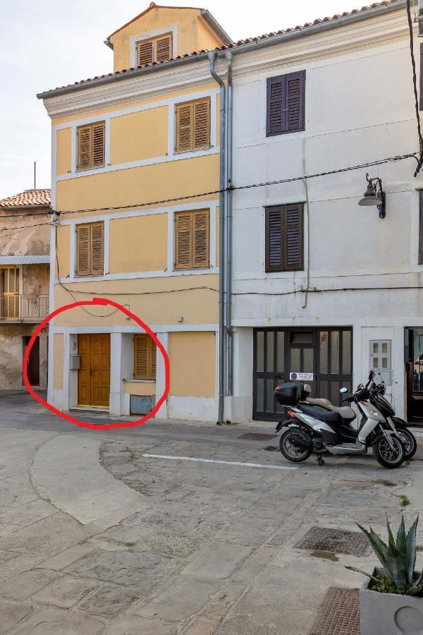 Vila Adriana Izola Bagian luar foto